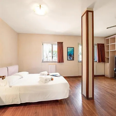 Serendipity With Sea View - Happy Apartament Alassio